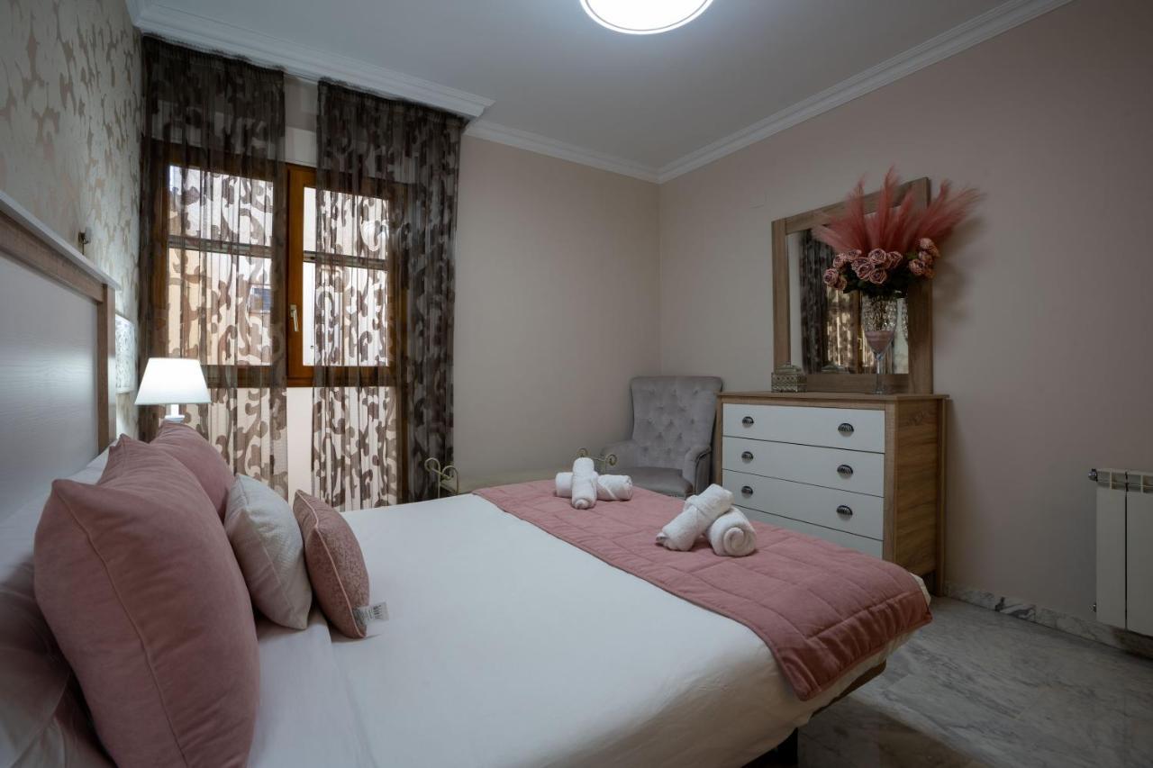 Reina Aixa- Apartamento Centro Гранада Экстерьер фото